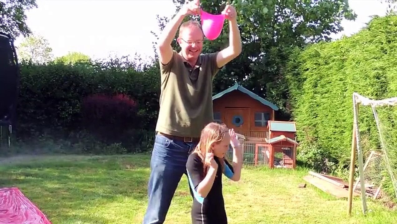 How to put on a swimming cap - Dad's way!