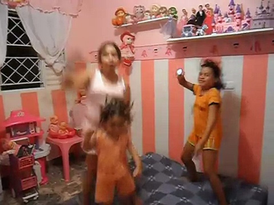 Como Zaqueu Pulando