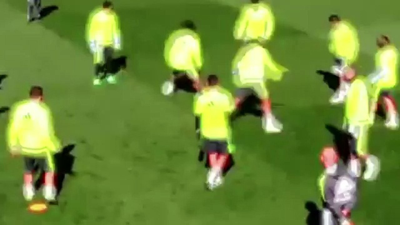 Cristiano Ronaldo with some skills in Real Madrid training before El Clasico 2016