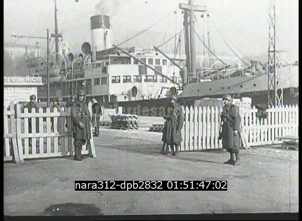 SOLDATS ITALIENS À NICE-GARIBALDI