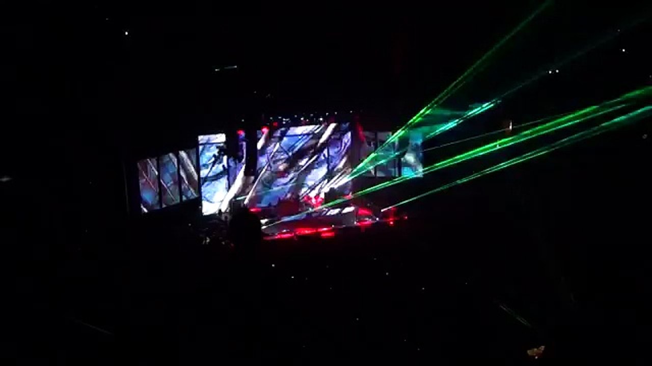 [HD VIDEO] Tool Live Nashville 2016 (Full Concert) 31