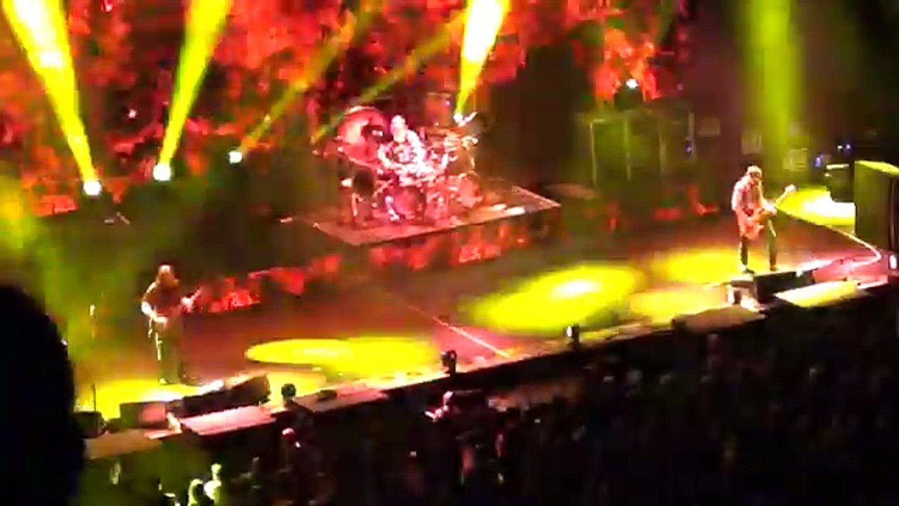 [HD VIDEO] Tool Live Nashville 2016 (Full Concert) 37