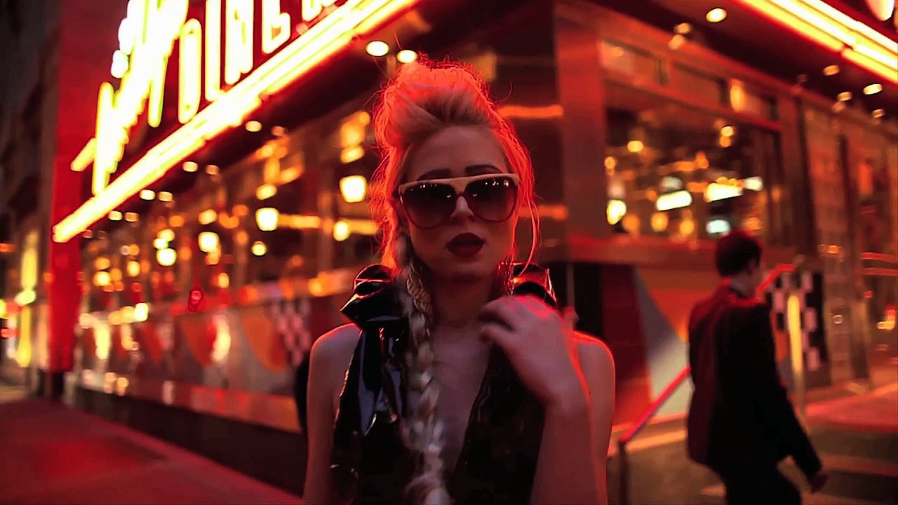 Baauer, Kanye West, Jay-Z, Just Blaze & Skrillex - GOIN' HIGH (COMED Bootleg Redux)