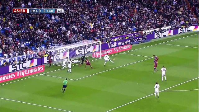 Neymar Jr. HUMILIATED whole Real Madrid C.F. defence. Leo Messi's reaction says all