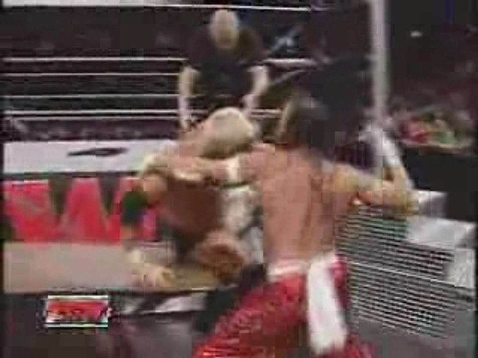 Mr kennedy Vs Sabu (MITB Qualyfying match)