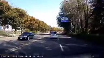 Lite In Strada: Un Automobilista Scende Con La Spada, Ma Nell’altra Vettura… (Guarda Video)