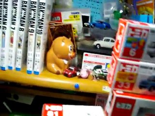 トミカの箱の壁ｗ