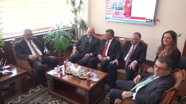 Niğde Ferit Şahenk, Memleketinde Öğrencilere Girişimciliği Anlattı