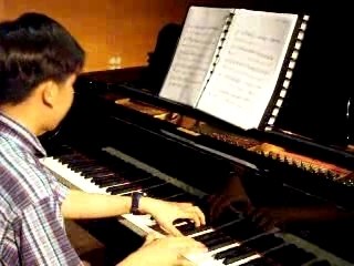 Solfeggietto (de C.P.E. Bach) au piano