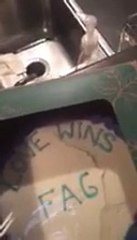 L'insulte "PD" écrite sur des gateaux aux Etats Unis de la marque Whole Foods