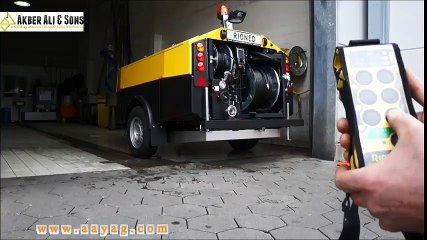 MultiJet spray beam to clean oil spills