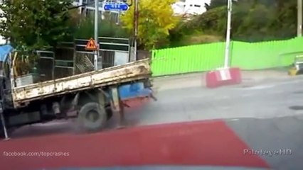 Crane crash, fail Compilation, Crane accidents caught on tape # 1