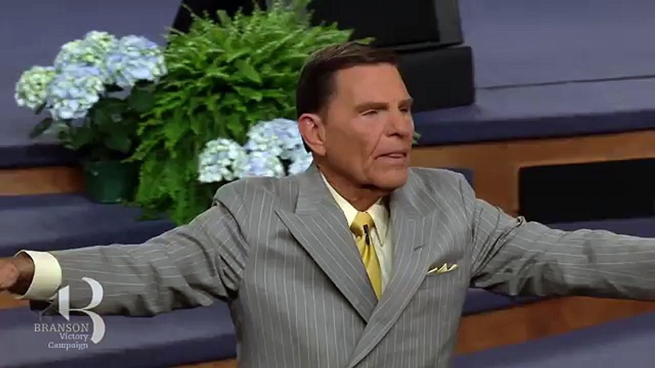 The Creative Power of the Blessing (BVC 2015) - Kenneth Copeland 57