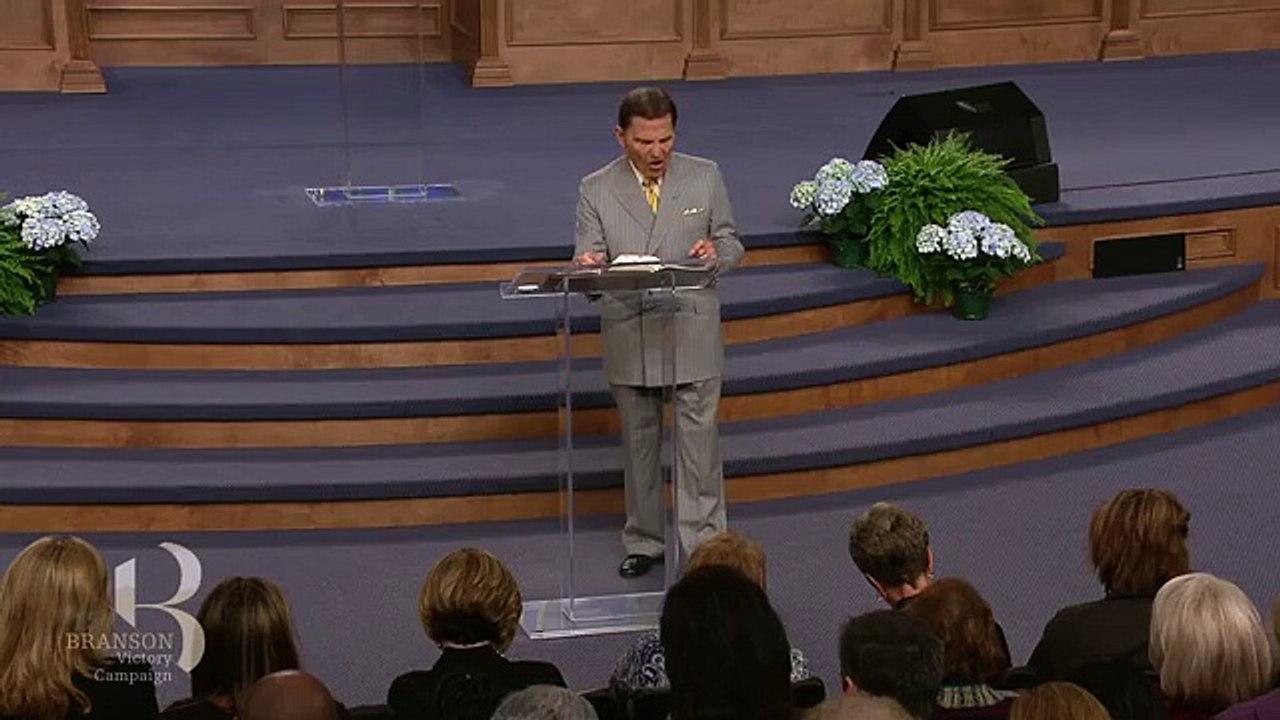 The Creative Power of the Blessing (BVC 2015) - Kenneth Copeland 66