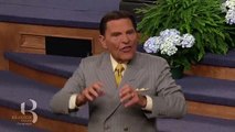The Creative Power of the Blessing (BVC 2015) - Kenneth Copeland 78