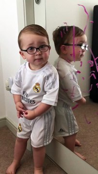 Ce garçon fait une bêtise et devinez quoi ? C'est de la faute de Batman