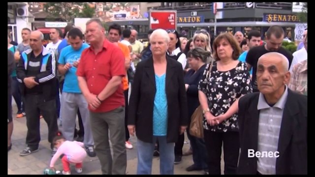 NUK NDALEN PROTESTAT NE MAQEDONI KETE HERE ISHIN PAQESORE DHE PA PROBLEME LAJM