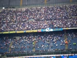 Chi non salta rossonero é