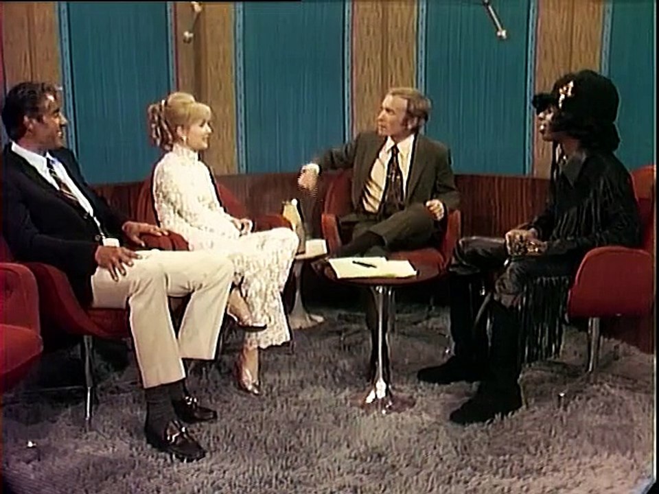 Sly and The Family Stone live on Dick Cavett in 1970 with "I Want To Thank You For Being Myself"☆☆☆☆☆