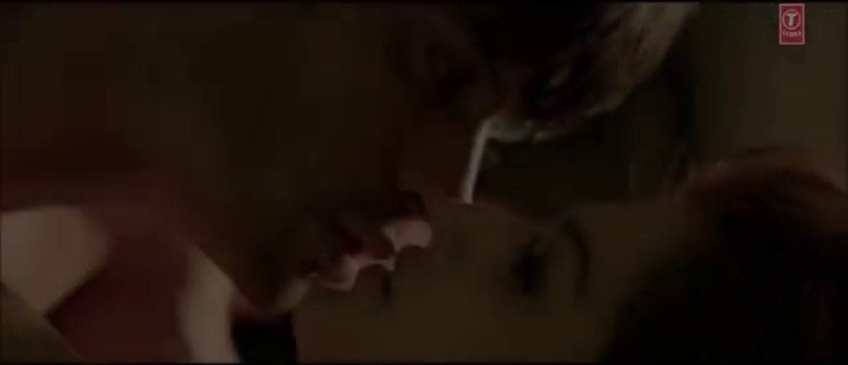 LOVE GAMES Hot Title Song _ Patralekha, Gaurav Arora, Tara Alisha Berry _