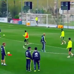 3, 2, 1 kayıt...! James Rodriguez'den özel ders