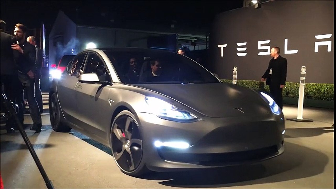 Tesla 3 Review launch