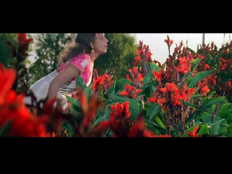 Aankhon Mein Hai Kya - Mithun - Ravali - Mard 1998 - Alka Yagnik - Kumar Sanu