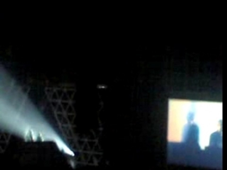 Daft Punk @ Bercy - Intro+Robot Rock