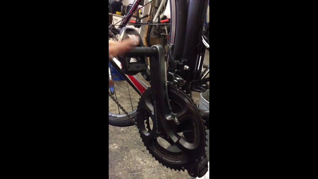 Ultegra cracked??