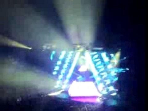 Daft Punk @ Bercy - One More Time