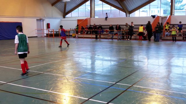 Entraînement de u9 à u13 suivi match adulte et dirigeants suivi d un repas convivial a la salle cosec