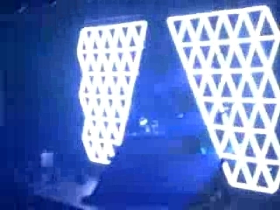 Daft Punk Alive 07 @ Bercy