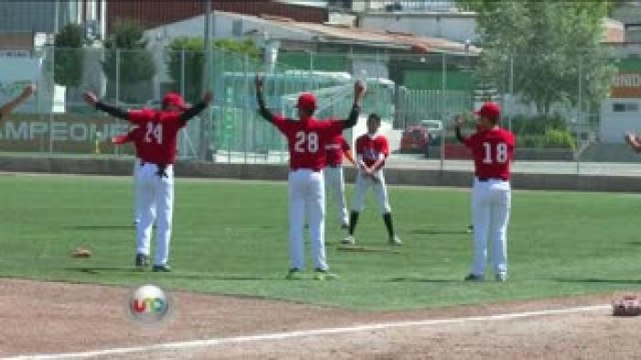 Jóvenes peloteros se disputan el Campeonato Nacional de Béisbol