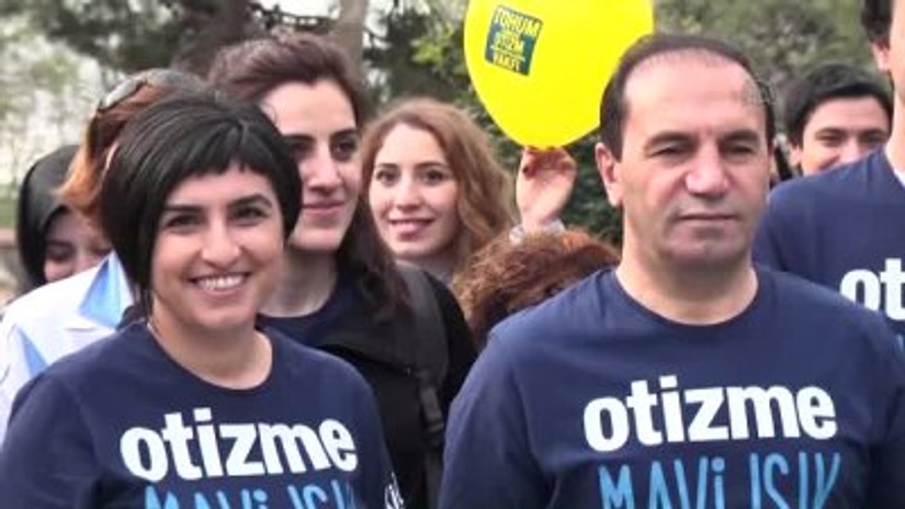 Otizmin Farkındayız, Onların Yanındayız" Sloganıyla Yürüyüş Düzenlendi