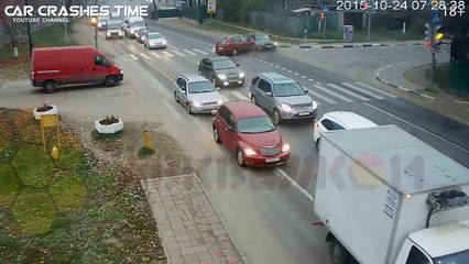 Car Crashes & Road Rage Compilation - September 2015 - episode 88 HD