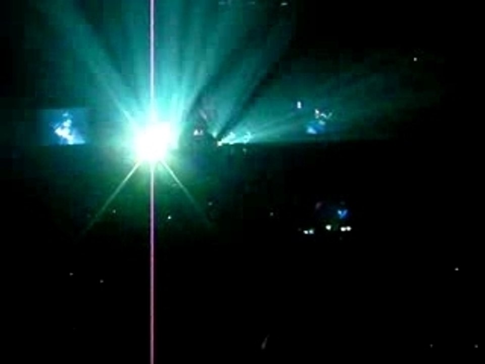 Daft Punk Bercy 2007 Pt 1