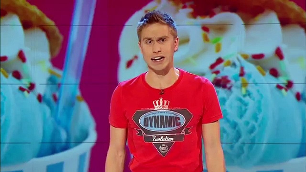 Russell Howard's Good News - Series 4, Episode 1 12