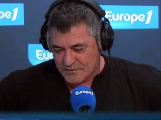 Jean Marie Bigard raconte une bonne blague trash & scato.