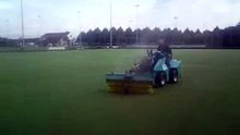 Vano Kniklader Hercules met Vano Hydraulische Rolbezem 2