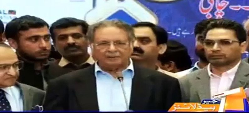 Pervez Rasheed Taunts Imran Khan on Rat Campaign