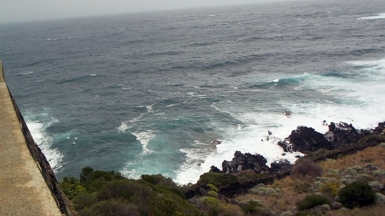 Pantelleria - Gadir. Onde da Levante