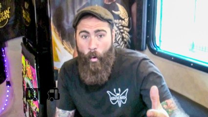 Four Year Strong - TOUR TIPS (Top 5) Ep. 457