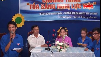 Hàng trăm trẻ em khuyết tật tham gia chương trình “Tỏa sáng nghị lực Việt”