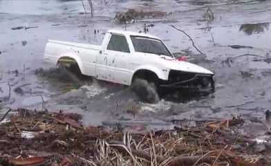Badass RC Truck Drives Under Ice