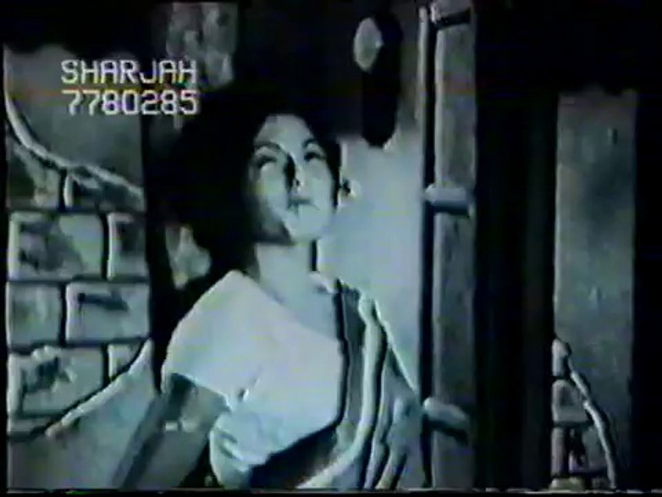 Un Ki Nazron Se Mohabat Ka Jo.. Runa Laila