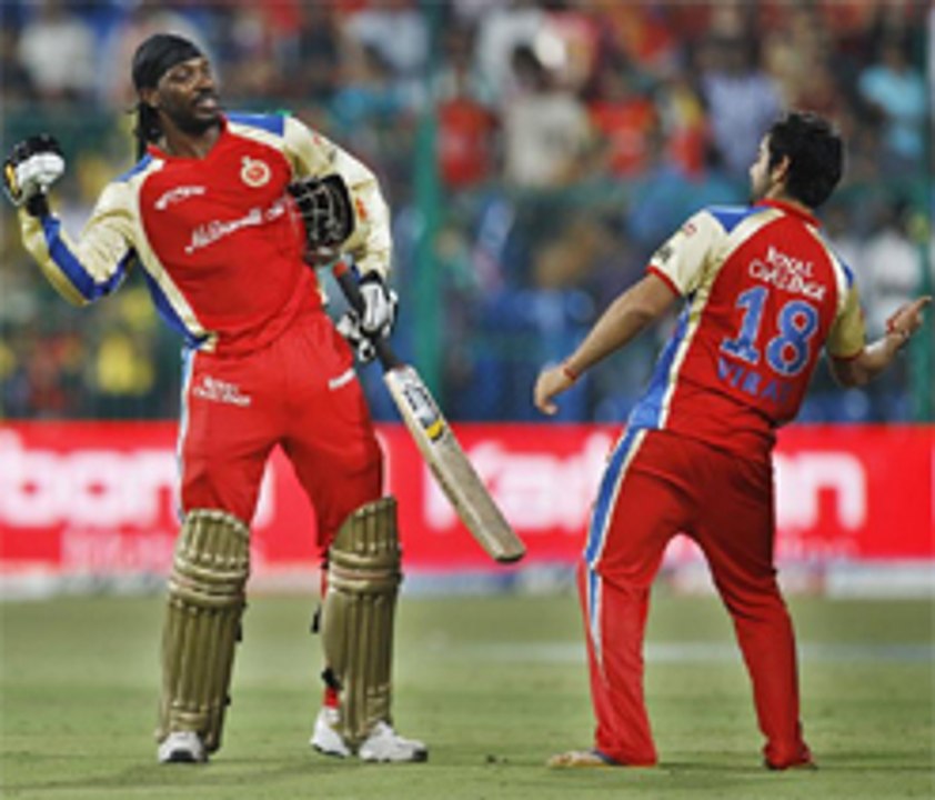 kohli aur gayle ki dancing 2016
