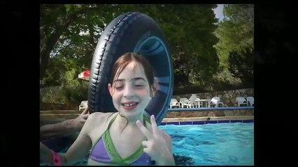 Fun in the swiming pool