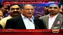Pervaiz taunts Imran over rat killing drive -