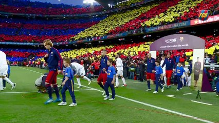 بداية اللقاء بين برشلونة وريال مدريد