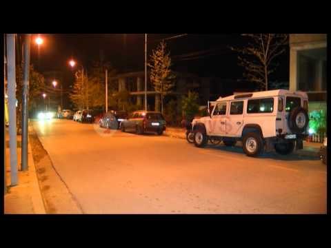 Tiranë, nuk pranonte bashkëjetesën me të bijën, plagos në banesë 33-vjeçarin- Ora News